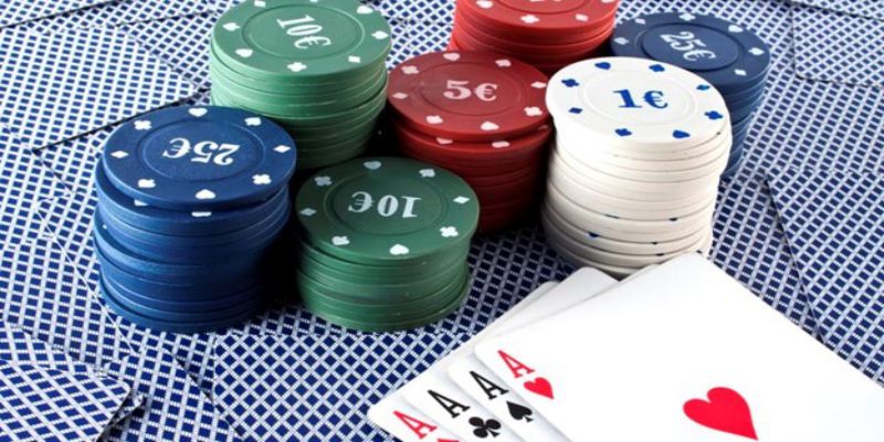 Đọc tâm lý đối thủ khi chơi poker TA88